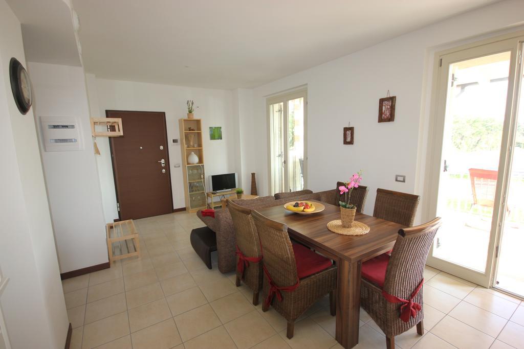 Appartamento Quadrivium Castelnuovo del Garda Kamer foto